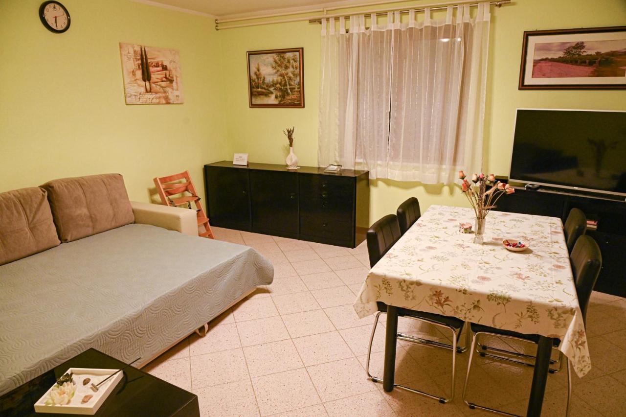 Apartma Panorama Marezige Exteriör bild